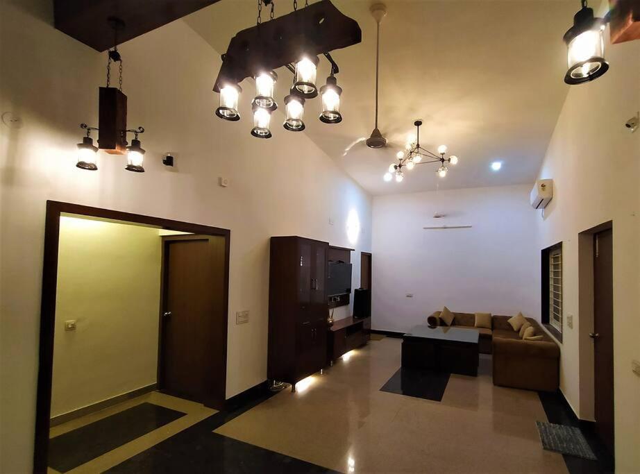 Nine Hill Villa - 2Bhk Private Villa With Pool أُودايبور المظهر الخارجي الصورة