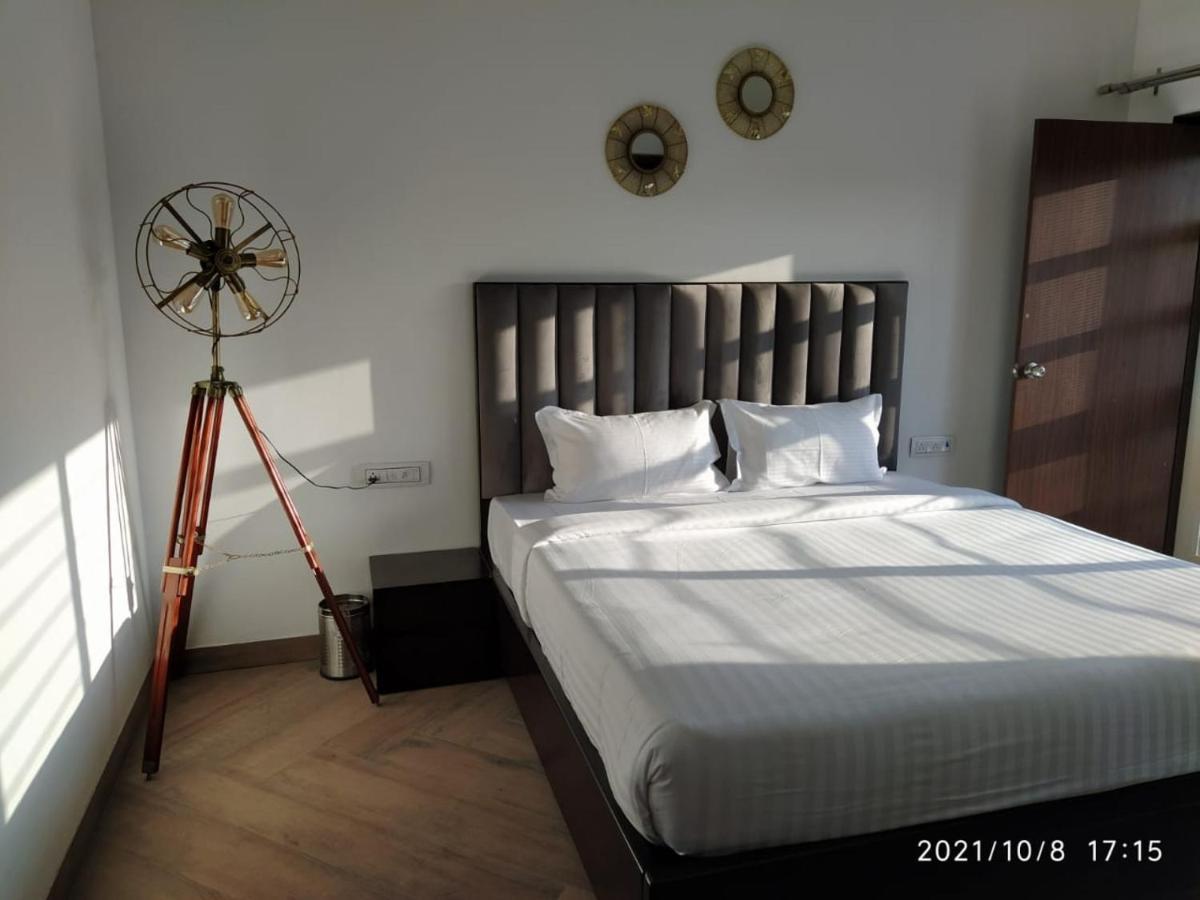Nine Hill Villa - 2Bhk Private Villa With Pool أُودايبور المظهر الخارجي الصورة