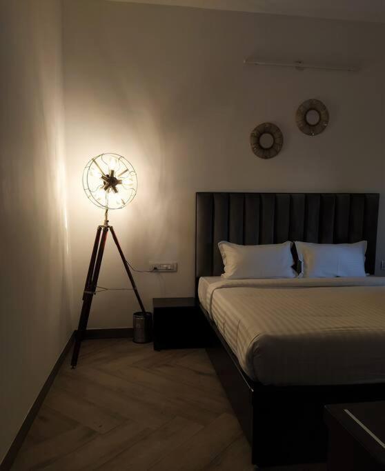 Nine Hill Villa - 2Bhk Private Villa With Pool أُودايبور المظهر الخارجي الصورة